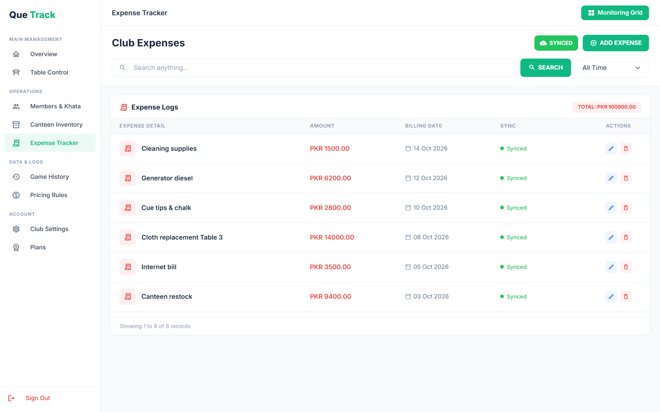 Expenses screen in the QUE TRACK Windows app